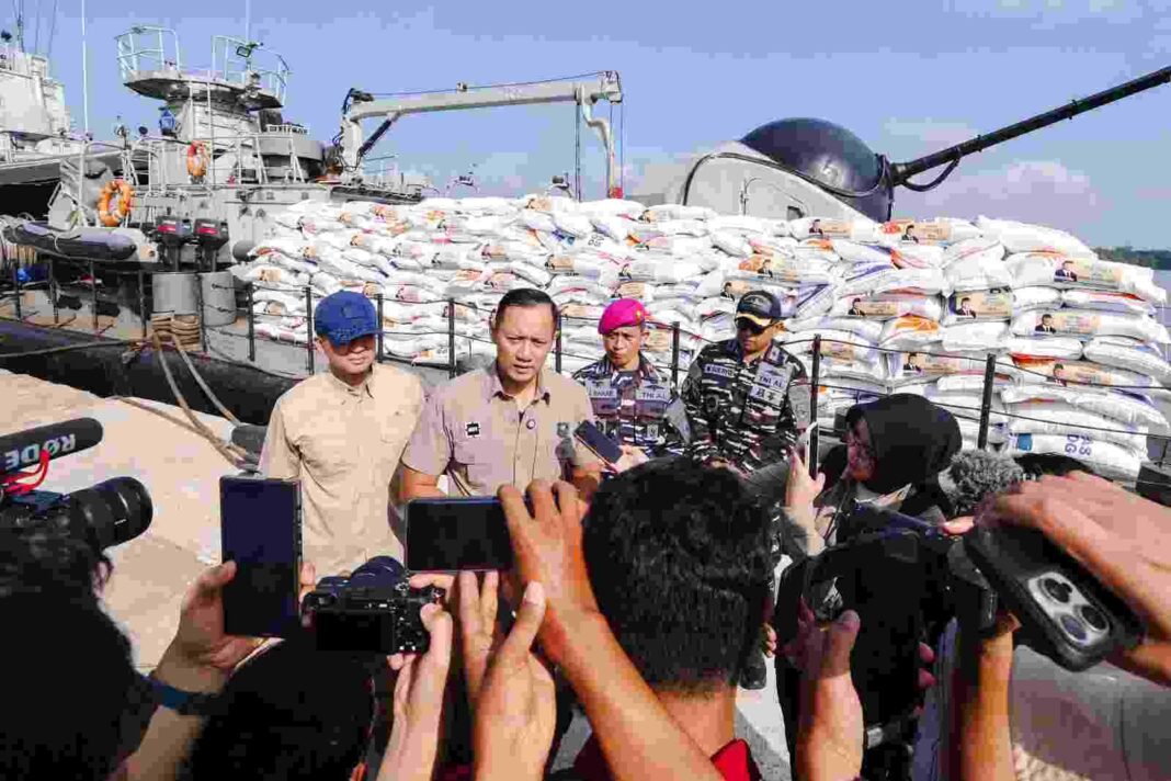 Kerahkan Sumber Daya Pulihkan Infrastruktur, AHY Pastikan Bantuan Menembus Wilayah Bencana Sumatra
