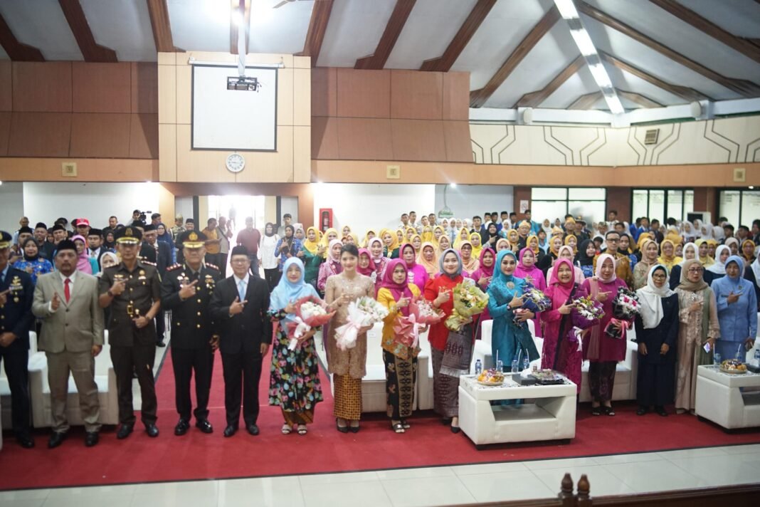 Wabup Subang Pimpin Upacara Peringatan Hari Ibu Ke -97 Tahun 2025 Tingkat Kabupaten