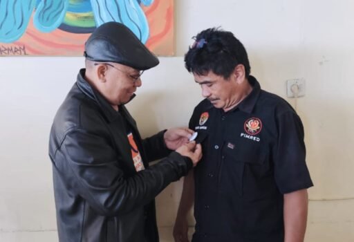 Wilson Lalengke Berikan Mandat kepada Hermanius Burunaung untuk Bentuk DPC