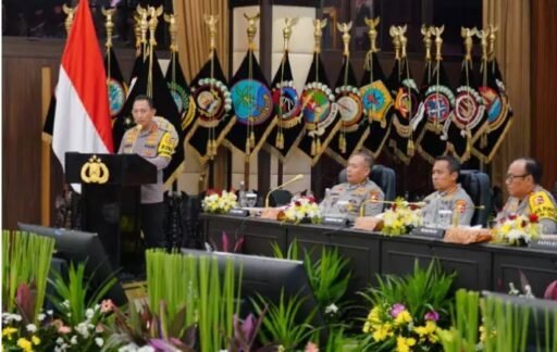 Akhir Tahun 2025, Kapolri Berikan Pesan Dan Himbauan Untuk Masyarakat SE Indonesia.
