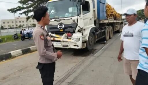 Kecelakaan Beruntun 3 Mobil di Jalan Pantura Indramayu Cirebon, Satu Orang Meninggal