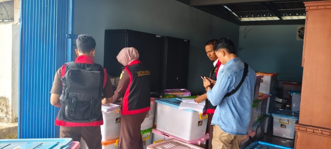 Upaya Paksa Kejati Kalbar: Penyidik Geledah Kantor Distrik Navigasi Pontianak