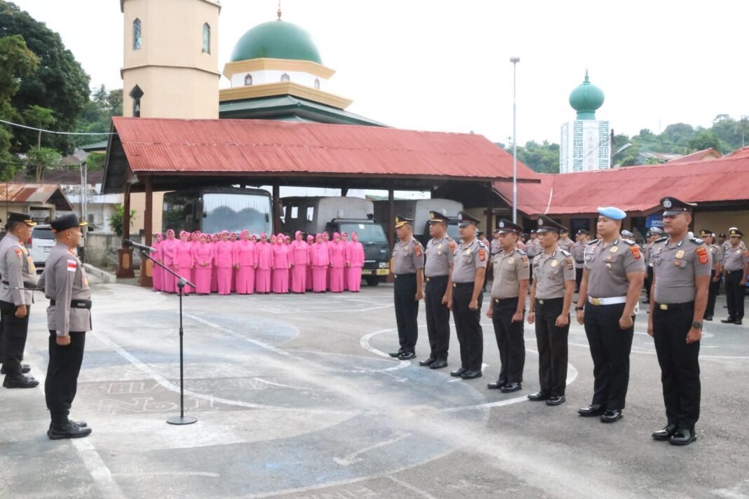 Polres Sabang Gelar Upacara Laporan Kenaikan Pangkat 36 Personil | Kompas.SBS.News