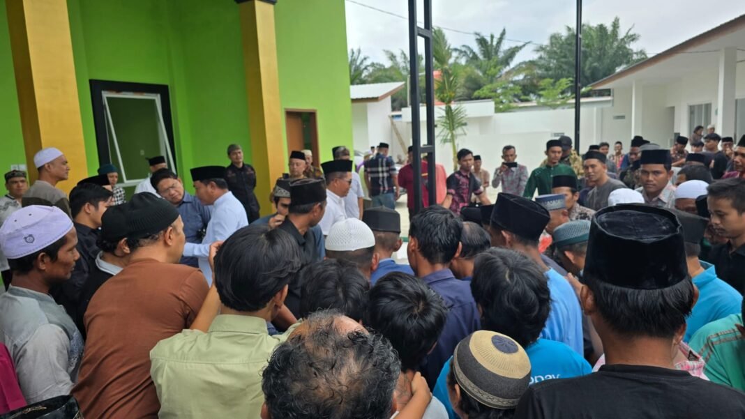 Bupati Asri Ludin : Tugas Kita Memakmurkan Masjid