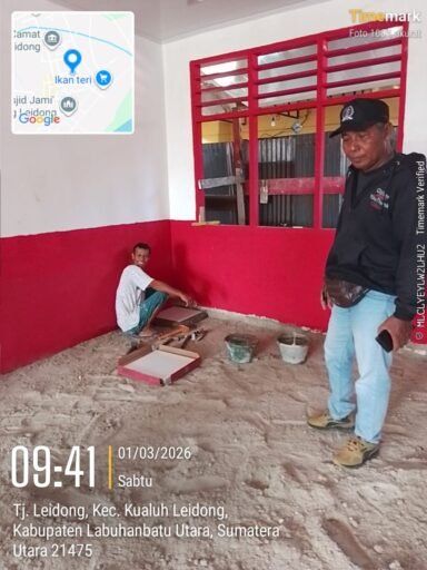 “KETUA PWDPI DPC LABURA Tinjau Langsung Papan Proyek Di SD NEGERI 112274 Tanjung Leidong”