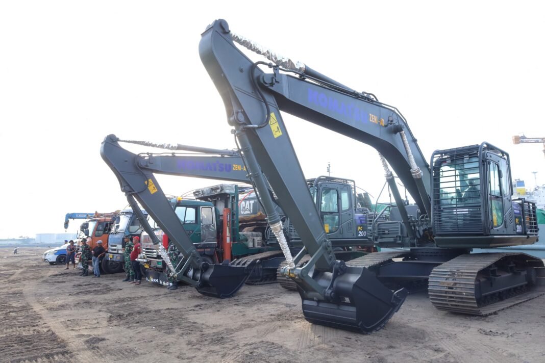 Pangdam I/BB Kembali Tinjau Kedatangan Bantuan Kasad di Pelabuhan Belawan