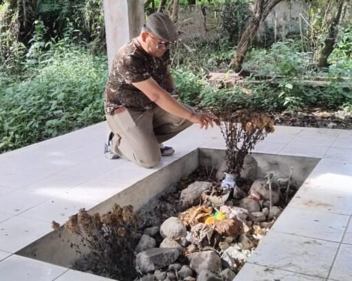 Ziarah ke Makam Nini Ribu, Istri Dari Guru Patimpus di Desa Perbaji Kecamatan Tiganderket Kabupaten Karo