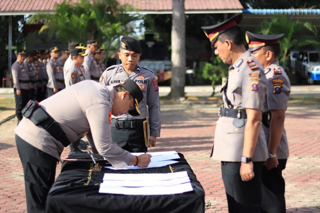 Kapolres Langkat Pimpin Sertijab Kabag Ren, Kasat, Kapolsek serta Purna Bakti Polri