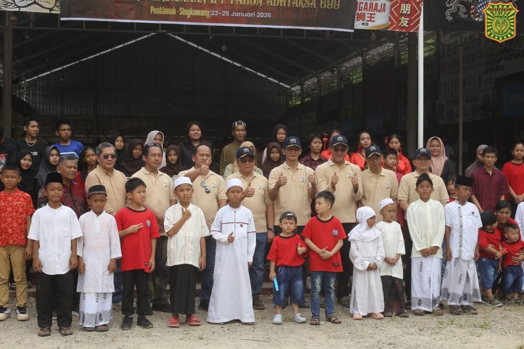 Bakti Sosial dan Menanam Pohon dalam rangka Merajut Kebersamaan 27 Tahun Adhyaksa 699