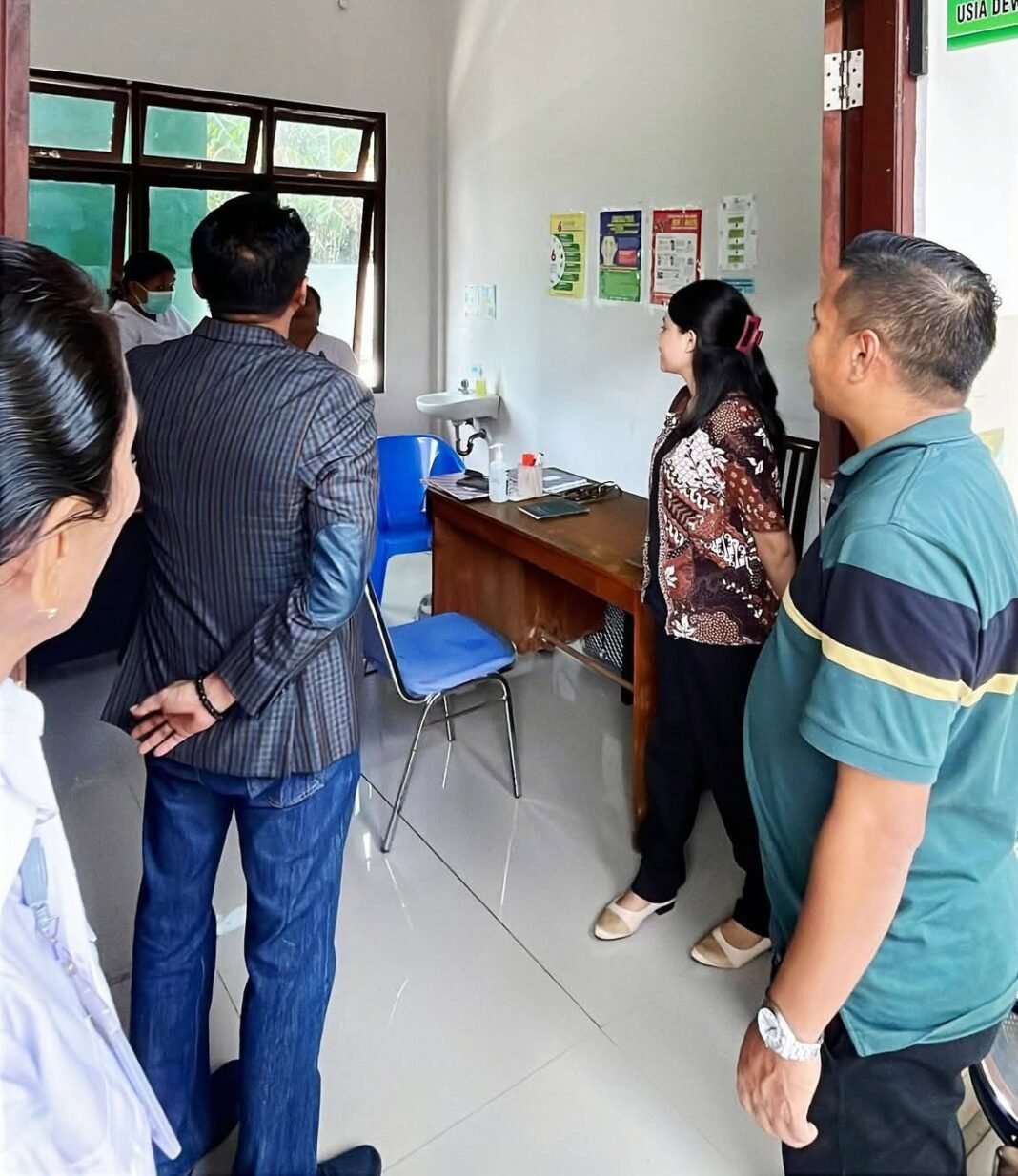 Sidak Puskesmas di Rote, Gubernur NTT Soroti Listrik, Obat Kedaluwarsa, dan Distribusi BBM