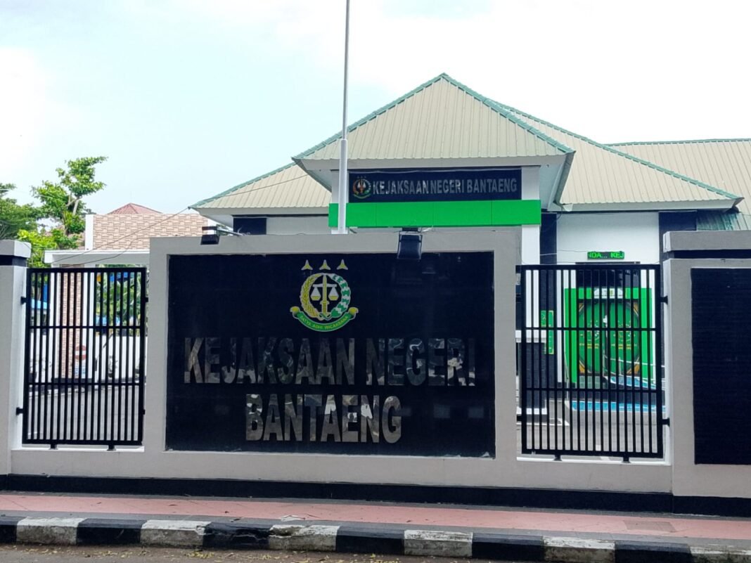 Kejari Bantaeng Pulihkan Keuangan Negara Rp 8 Miliar Melalui Jalur Non-Litigasi”