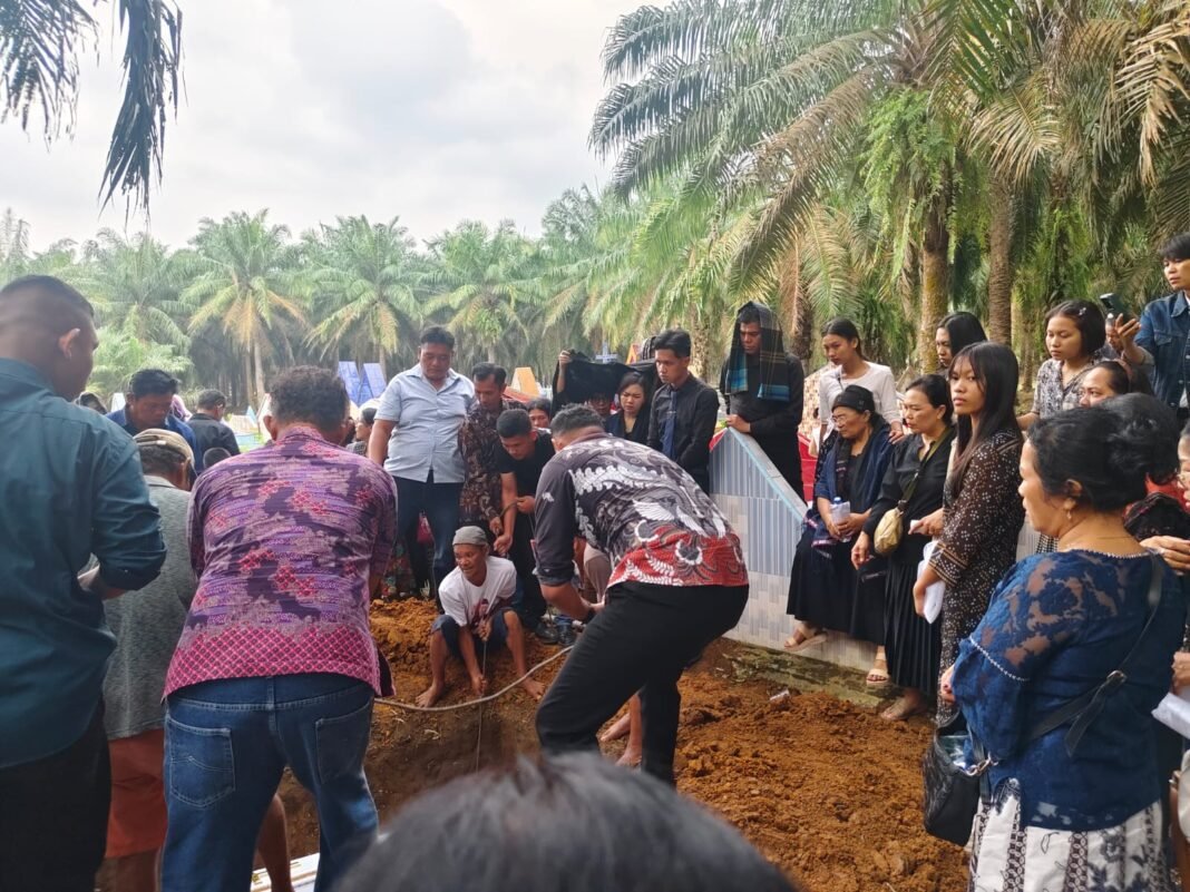 Keluarga Besar Alumni SMP Yapendak Pabatu Angk.84 Sampaikan Rasa Duka Citanya