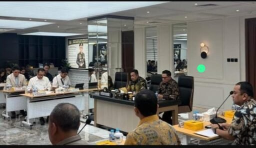 Polri Fasilitasi Permodalan KUR dan Penyerapan Bulog bagi Petani Jagung | Kompas.sbs.-News