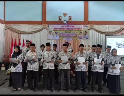 Hj Teti Haryati Terpilih Menjadi Ketua PGRI Cabang Cikaum Periode 2025-2030