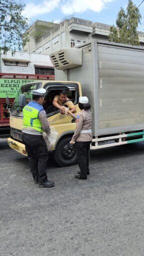 Polantas Menyapa, Satlantas Polres Langkat Hadirkan Edukasi dan Kepedulian di Jalan Raya