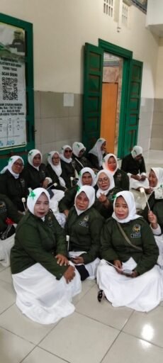 Srikandi PPP-AD 0204 Kota Tebing Tinggi Partisipasi Mengikuti Pawai Obor Sambut Bulan Suci Ramadhan 1447 H