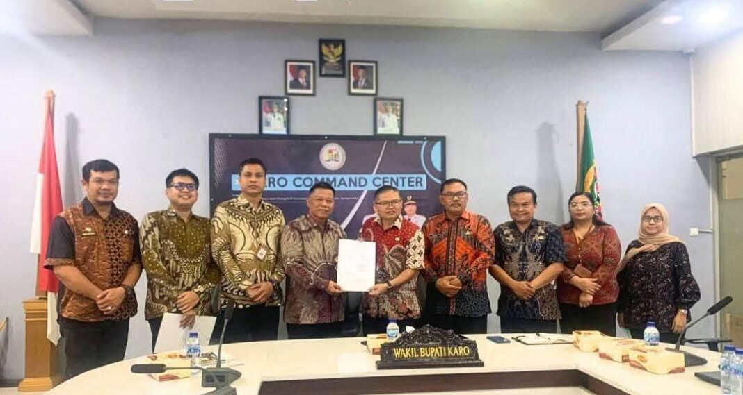 Bupati Karo dan Wakil Bupati Karo Mengikuti Entry Meeting Serentak