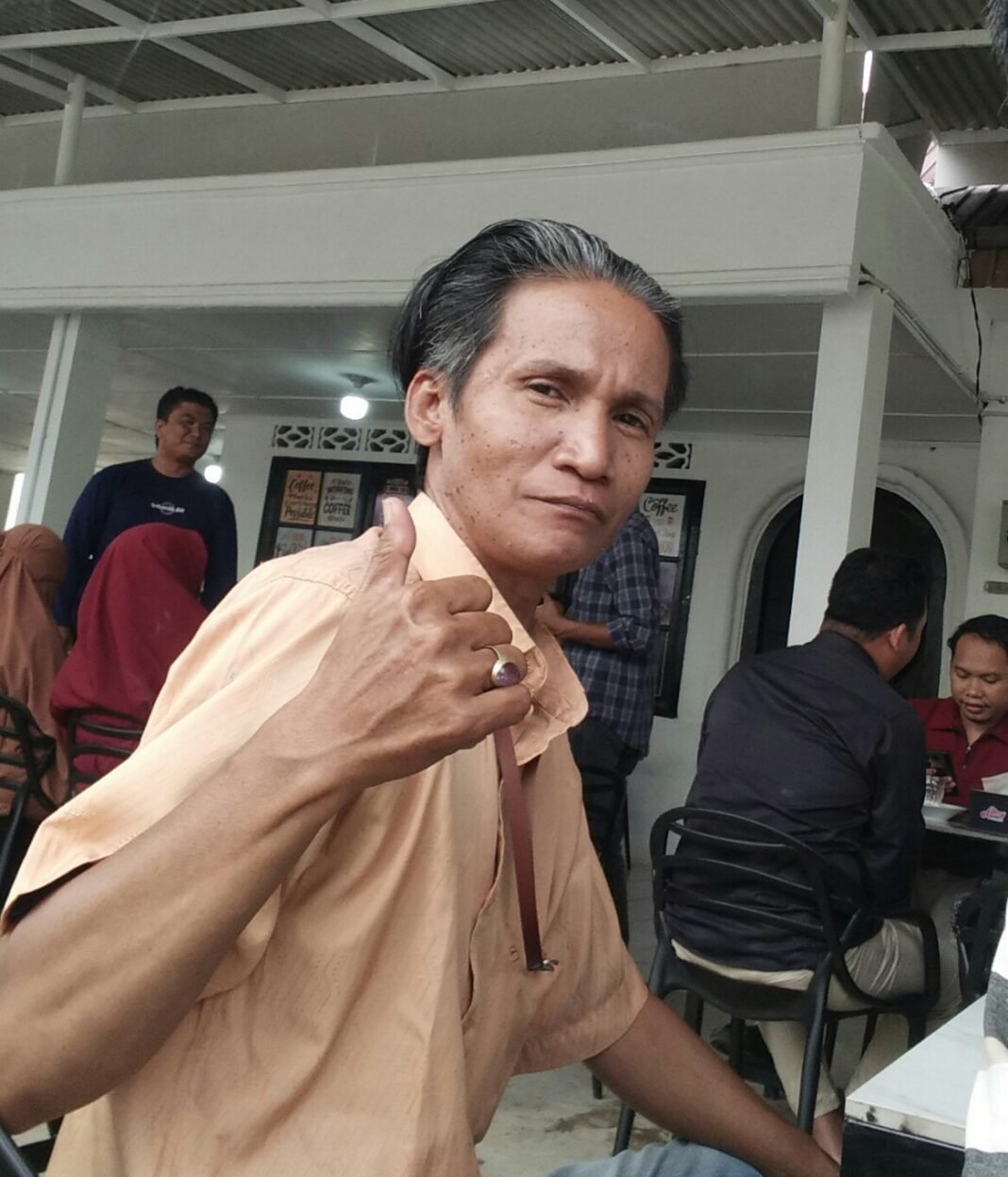 Kabiro SERGAPNEWS mengucapkan Selamat Sukses Grend Opening Untuk kafe J_kupie