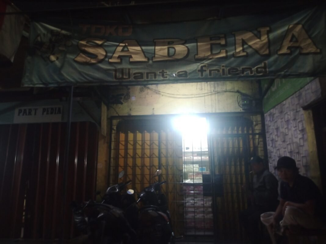 Toko Sabena Cakung Diduga Jual Obat Keras