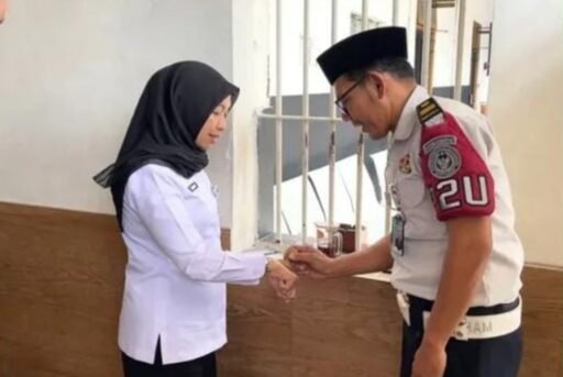 Asdep KSPP Kemenko Kumham Imipas Tinjau Layanan Rutan Surakarta Saat Lebaran, Pastikan Tetap Optimal.
