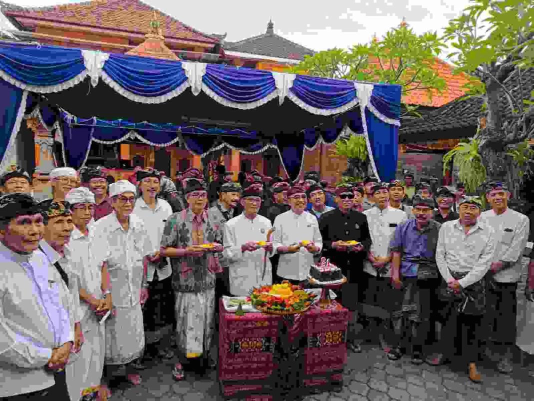 Penuh Kerukunan dan Kekeluargaan, Pesemetonan Paiketan Agung Jero Kuta Rayakan HUT Ke-21