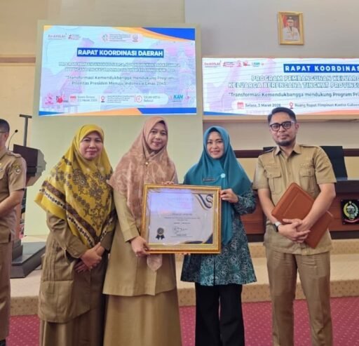 Jeneponto Raih Penghargaan Nasional: Sukses Susun Peta Jalan Pembangunan Kependudukan 2025-2029 Tepat Waktu.