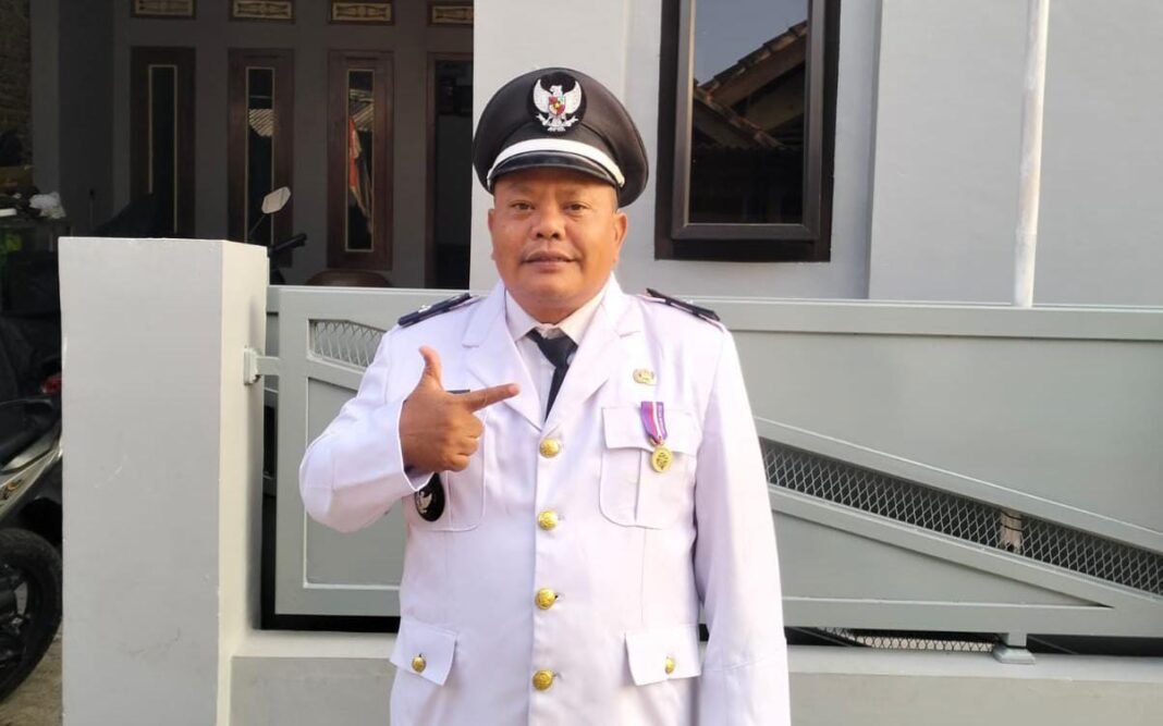 Menuju Masa depan Mulyasari Yang Baik Hasanuddin Masawi S. pd. Siap Maju Kembali Untuk Priode Ke Dua kalinya