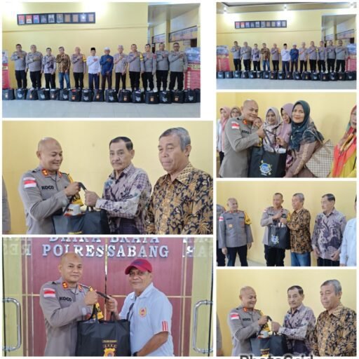 Kapolres Sabang Bagikan Paket Lebaran untuk Purnawirawan, Warakauri, dan Anggota PWI | Kompas.sbs.-News
