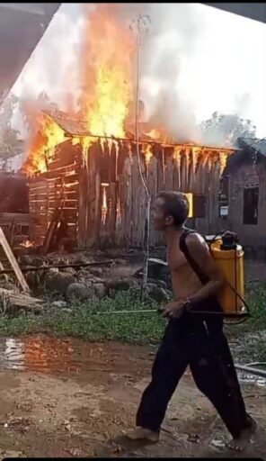 Gas 3 Kg Bocor, Satu Buah Rumah Ludes Terbakar Di Lalap Api