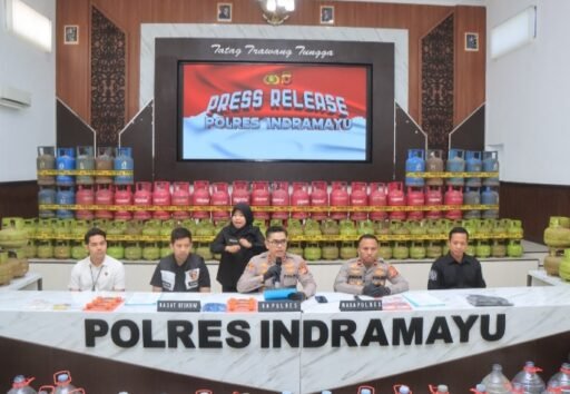 Keuntungan Rp96 Ribu Per Tabung, Polres Indramayu Ringkus Pengoplos Gas LPG