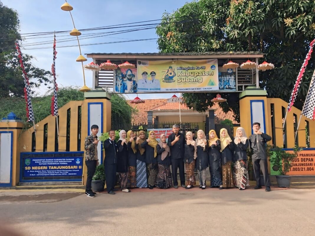 Keluarga Besar SDN Tanjungsari II Kecamatan Cikaum Mengucapkan Selamat Hari Jadi Kabupaten Subang Ke-78