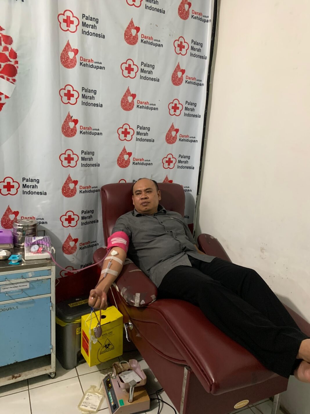 Kapolres Muara Enim Donor darah Selamatkan Bayi Warga Butuh Transfusi Ajak masyarakat Kuatkan Gotong royong