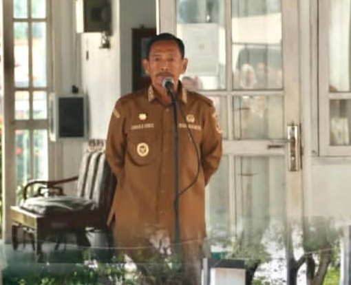 Awali Pekan dengan Energi Idulfitri, Wakil Wali Kota Sabang Pimpin Apel Gabungan dan Perkuat Soliditas ASN