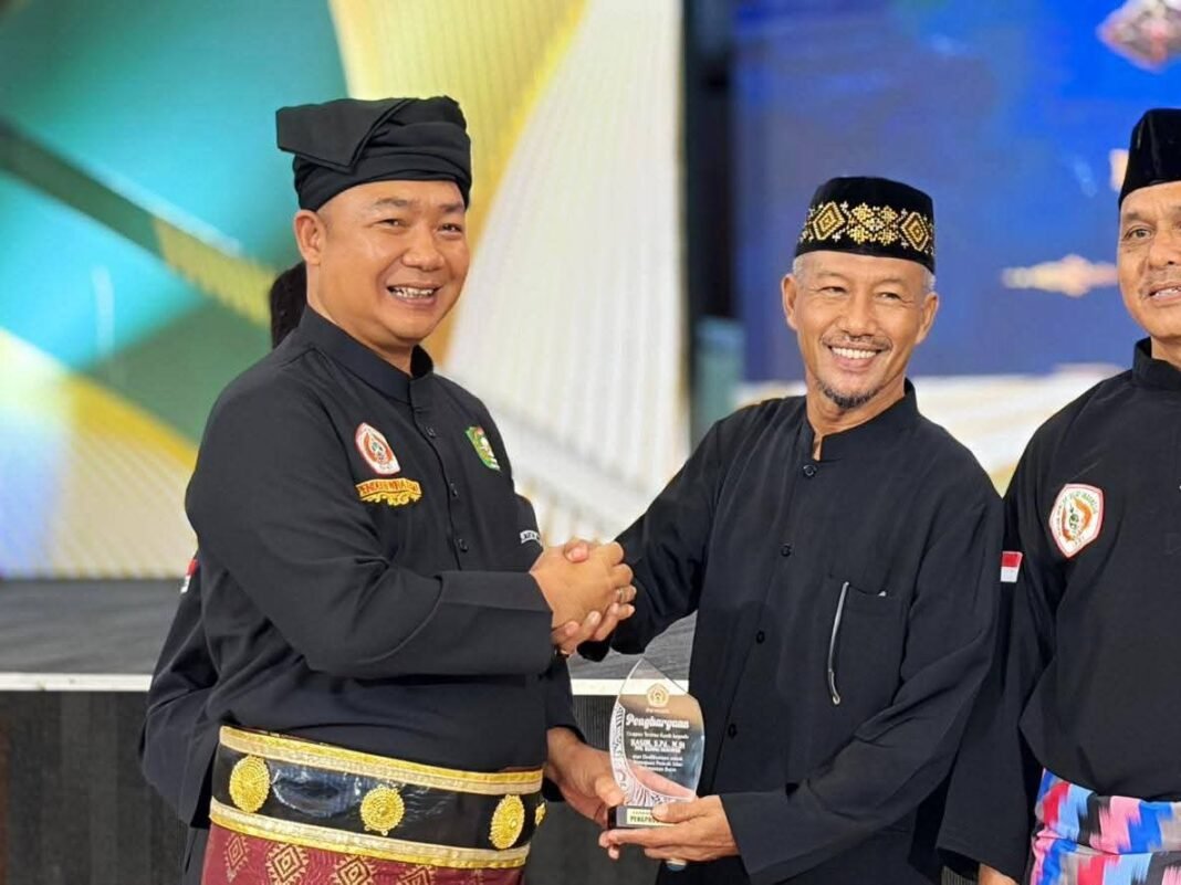 IPSI Kalbar Lantik Pengurus IPSI Kota Pontianak dan Kubu Raya IPSI Kalbar Lantik Pengurus IPSI Kota Pontianak dan Kubu Raya
