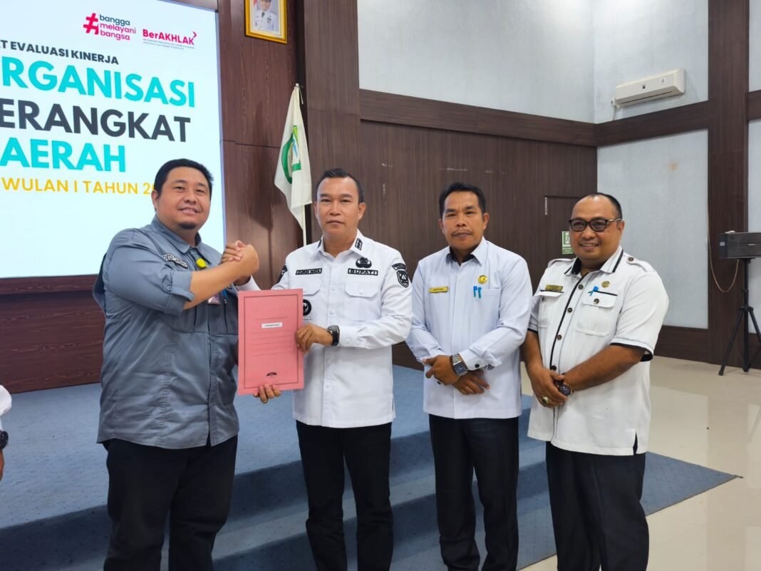Pemkab Kepahiang Gelar Evaluasi Kinerja OPD semester I 2026, Tekankan Transparansi dan Akuntabilitas* Pemkab Kepahiang Gelar Evaluasi Kinerja OPD semester I 2026, Tekankan Transparansi dan Akuntabilitas*