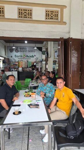 Silaturrahmi dan Nilai Syariah Disebut Jadi Energi Besar Kebangkitan Ekonomi Nasional yang Bermartabat Silaturrahmi dan Nilai Syariah Disebut Jadi Energi Besar Kebangkitan Ekonomi Nasional yang Bermartabat
