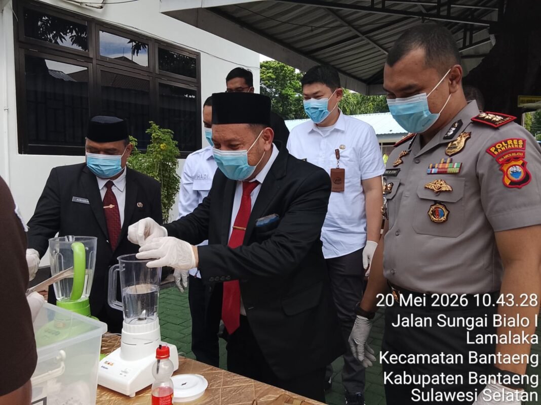 Kejari Bantaeng Musnahkan Puluhan Barang Bukti Narkotika, Komitmen Menegakkan Hukum Kejari Bantaeng Musnahkan Puluhan Barang Bukti Narkotika, Komitmen Menegakkan Hukum