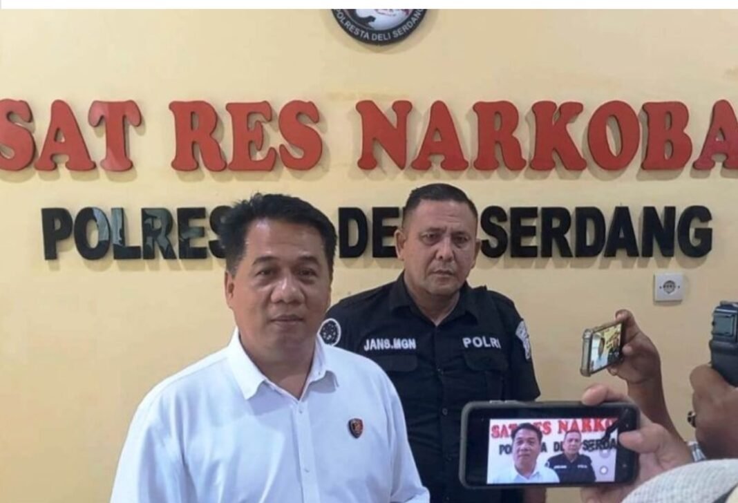 Gebrak Mei! Polresta Deli Serdang Bekuk 38 Tersangka, Sita 860 Gram Sabu & 40 Batang Ganja Gebrak Mei! Polresta Deli Serdang Bekuk 38 Tersangka, Sita 860 Gram Sabu & 40 Batang Ganja