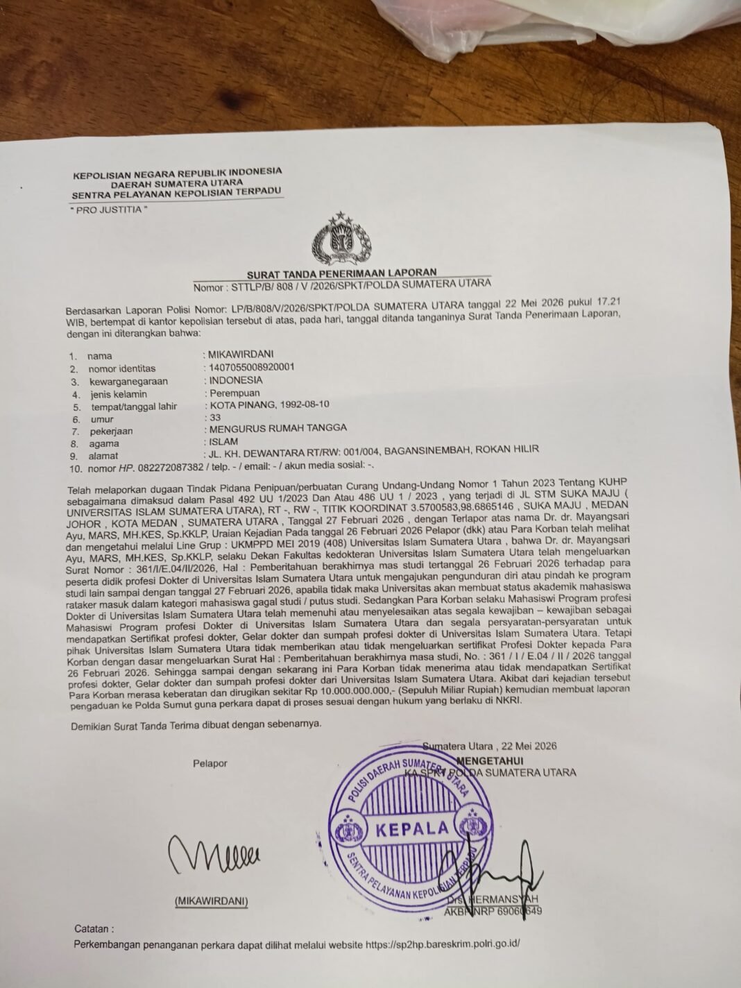 Dokter Muda UISU Laporkan Dekan ke Polda Sumut Dokter Muda UISU Laporkan Dekan ke Polda Sumut