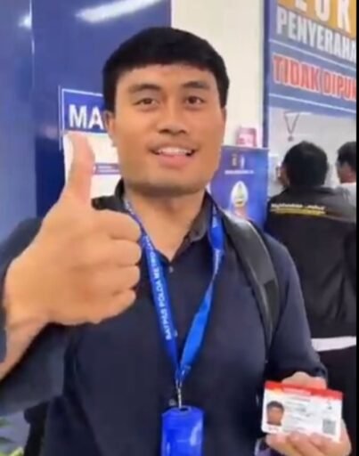 *Pelayanan Satpas Daan Mogot Dinilai Oke Banget oleh Pemohon SIM* *Pelayanan Satpas Daan Mogot Dinilai Oke Banget oleh Pemohon SIM*