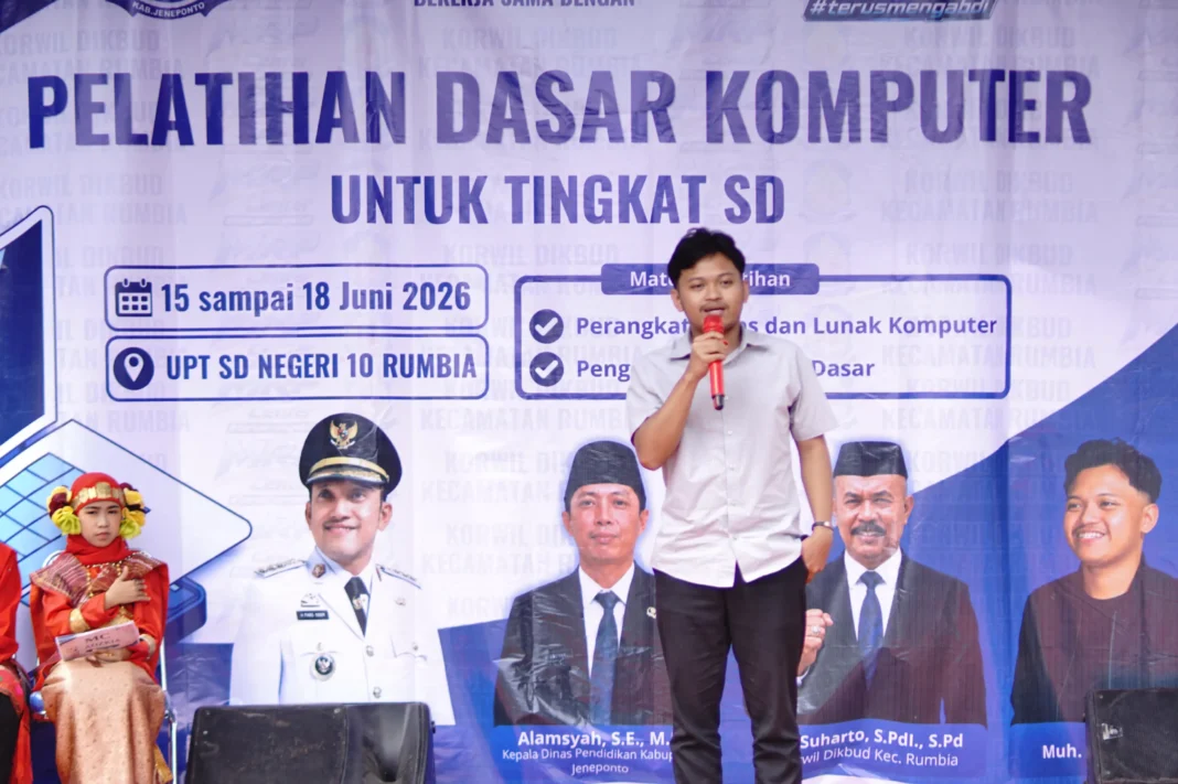 Diinisiasi MRP Center, Pelatihan Komputer untuk Siswa SD di Rumbia Resmi Dibuka Bupati Jeneponto* Diinisiasi MRP Center, Pelatihan Komputer untuk Siswa SD di Rumbia Resmi Dibuka Bupati Jeneponto*
