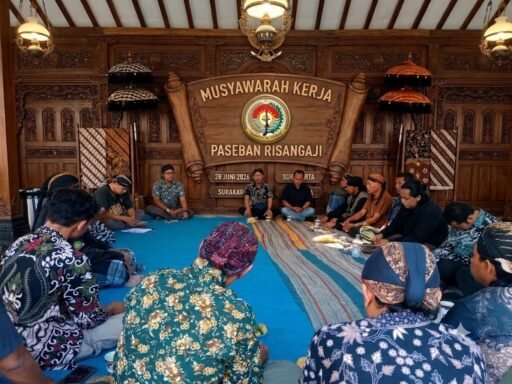 PASEBAN RISANGAJI Kukuhkan Pengurus Baru dan Susun Program Kerja PASEBAN RISANGAJI Kukuhkan Pengurus Baru dan Susun Program Kerja