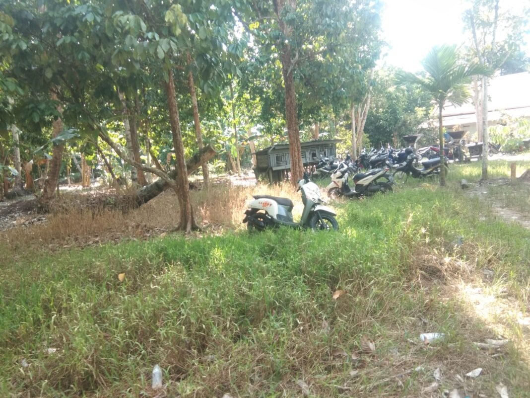 Dugaan Sabung Ayam Bermodus Judi di Kalimas Kian Terbuka, Publik Desak TNI-Polri Segera Bertindak Dugaan Sabung Ayam Bermodus Judi di Kalimas Kian Terbuka, Publik Desak TNI-Polri Segera Bertindak