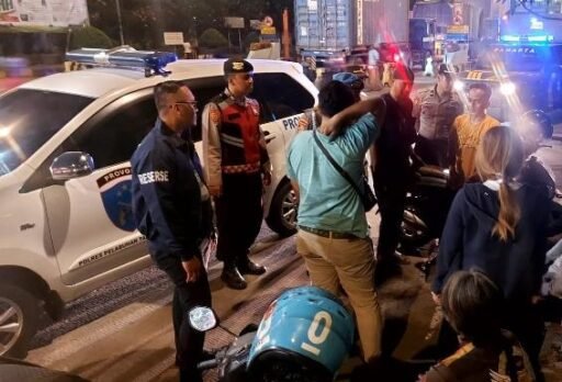 Jaga Jakarta Jaga Priok, Patroli Cipta Kondisi Polres Pelabuhan Tanjung Priok Perkuat Kamtibmas Jaga Jakarta Jaga Priok, Patroli Cipta Kondisi Polres Pelabuhan Tanjung Priok Perkuat Kamtibmas