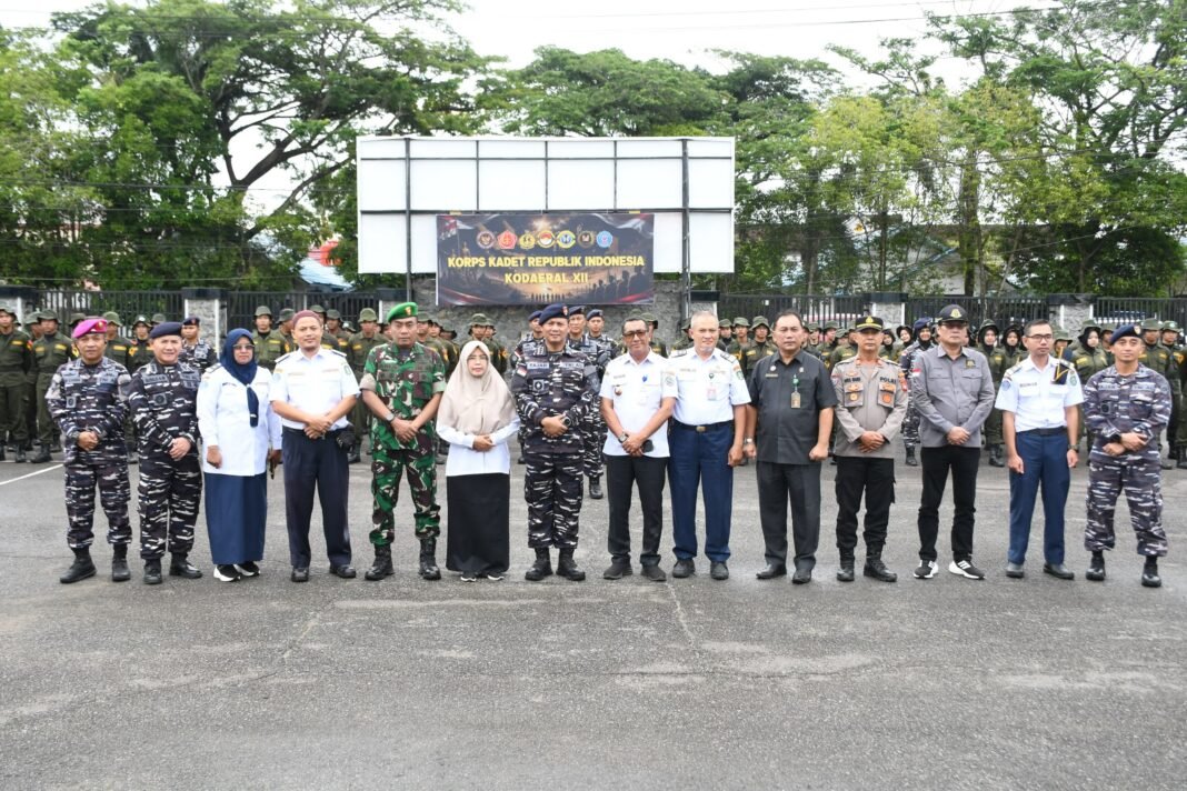 Kodaeral XII Tanamkan Semangat Bela Negara Melalui Korps Kadet Republik Indonesia Gelombang V TA 2026 Kodaeral XII Tanamkan Semangat Bela Negara Melalui Korps Kadet Republik Indonesia Gelombang V TA 2026