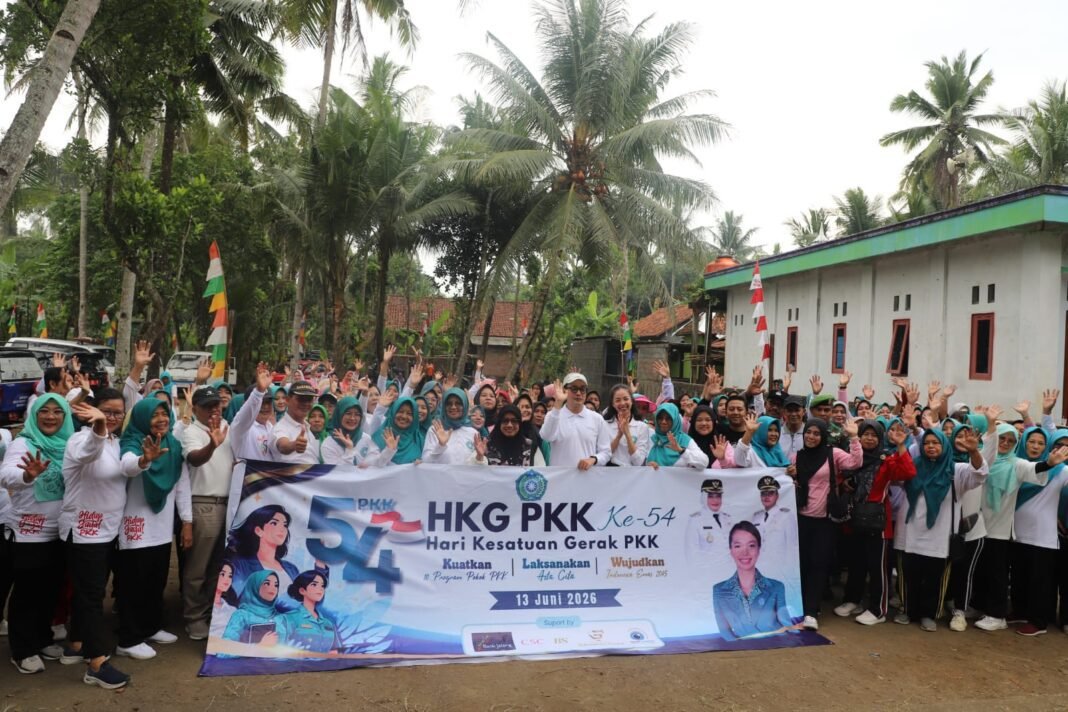Hari Kesatuan Gerak PKK ke‑54: PKK Purworejo Tegaskan Keluarga Adalah Kunci Kemajuan Hari Kesatuan Gerak PKK ke‑54: PKK Purworejo Tegaskan Keluarga Adalah Kunci Kemajuan
