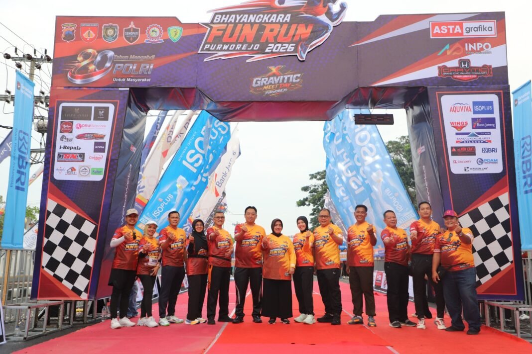 Warga Padati Bhayangkara Fun Run 2026: Bukti Dekatnya Polri dan Masyarakat Purworejo Warga Padati Bhayangkara Fun Run 2026: Bukti Dekatnya Polri dan Masyarakat Purworejo