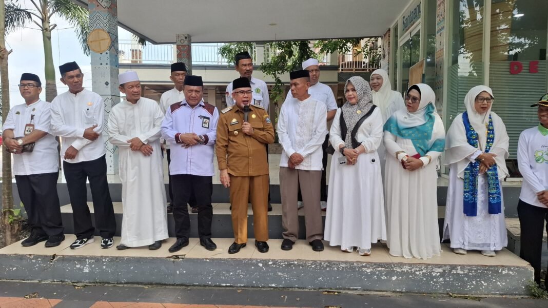 Sambut Tahun Baru Islam 1448 H, Wabup Bantaeng Lepas Peserta Pawai Hijraturrasul Sambut Tahun Baru Islam 1448 H, Wabup Bantaeng Lepas Peserta Pawai Hijraturrasul