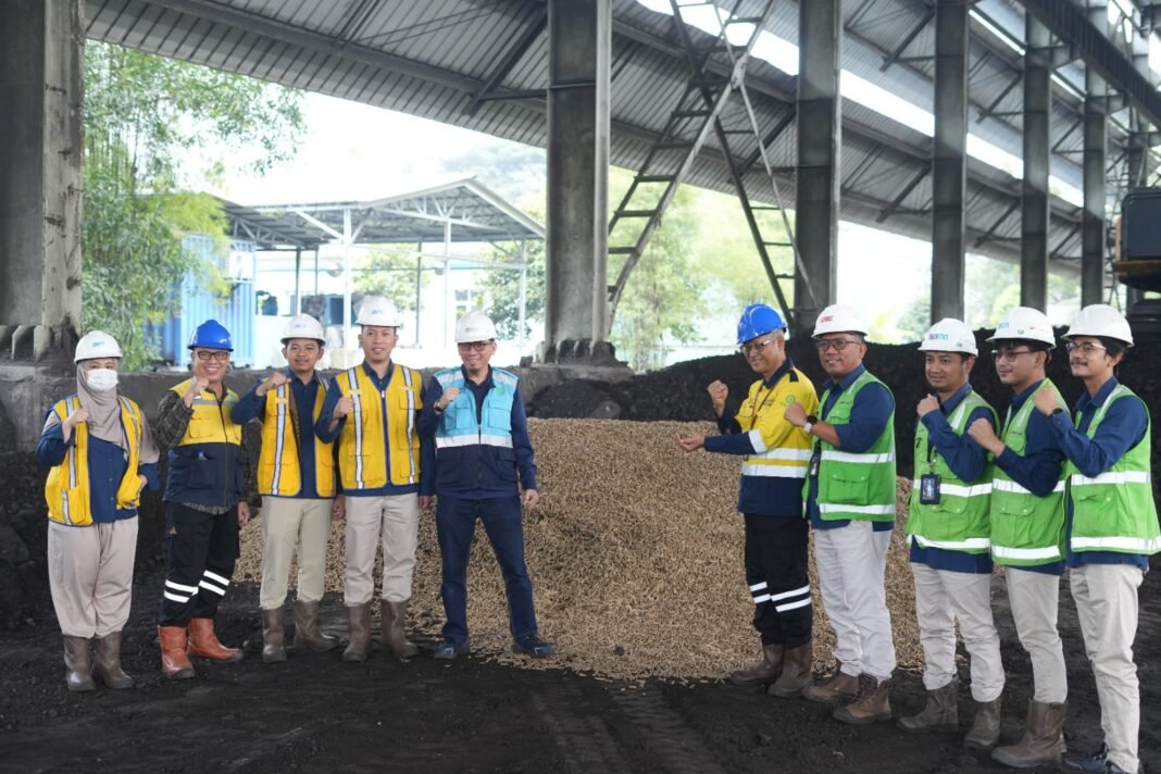PTBA Perkuat Transisi Energi dan Pengurangan Emisi Karbon melalui Uji Coba Cofiring Tahap II PTBA Perkuat Transisi Energi dan Pengurangan Emisi Karbon melalui Uji Coba Cofiring Tahap II