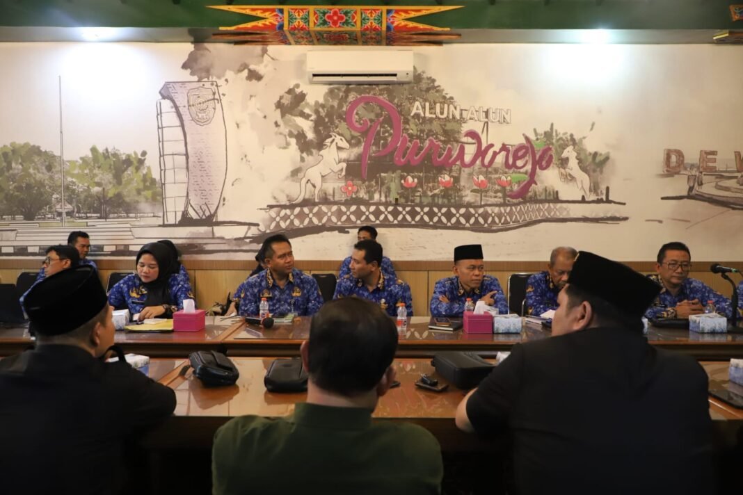Pemkab Purworejo Rapat Koordinasi Dengan DPRD Samakan Persepsi Terkait 5 Proyek Strategis Purworejo Pemkab Purworejo Rapat Koordinasi Dengan DPRD Samakan Persepsi Terkait 5 Proyek Strategis Purworejo